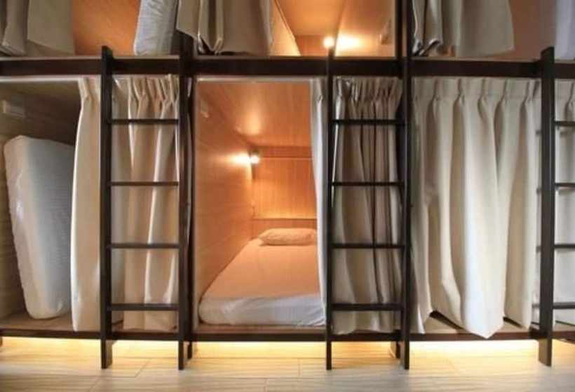 هاستل 九窩jiu Wow Box Inn Jiufen九份