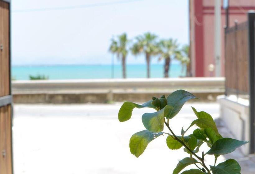 Bed and Breakfast Guest House Del Lido