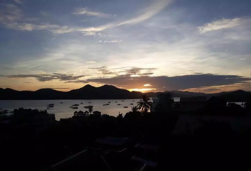 Aamiaismajoitus (B&B) Kalis Viewpoint Lodge Coron