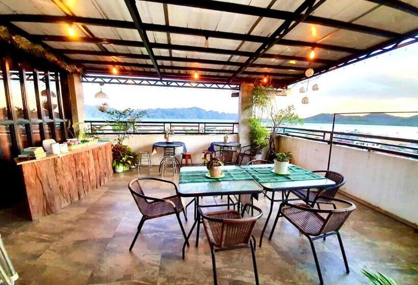 Nocleg ze śniadaniem Kalis Viewpoint Lodge Coron