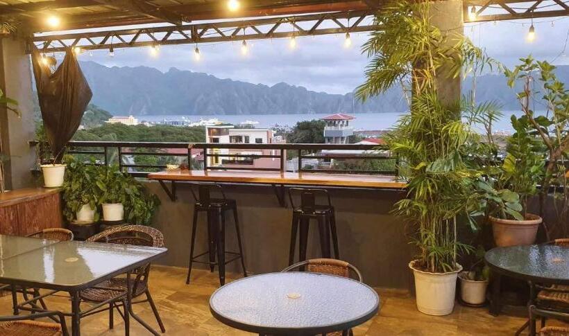 Nocleg ze śniadaniem Kalis Viewpoint Lodge Coron