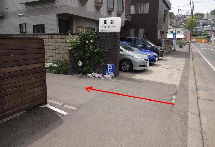 Bed and Breakfast Otarunishikien