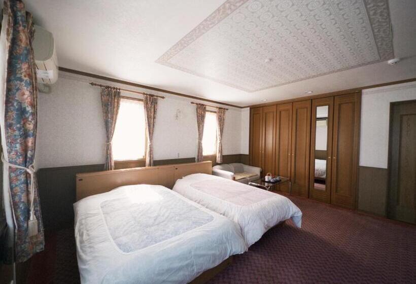 Bed and Breakfast Otarunishikien