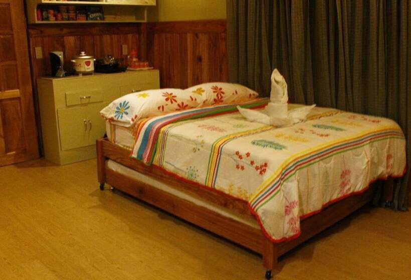 住宿加早餐  Panglao Claire S Cabin