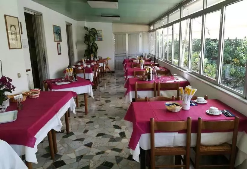 Hotelli Albergo Calcagno