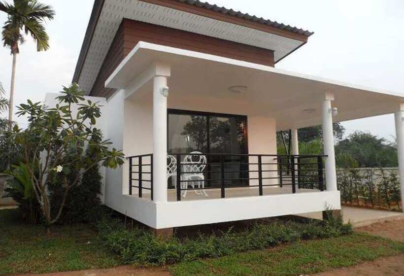 בית מלון כפרי B.m.p Resort