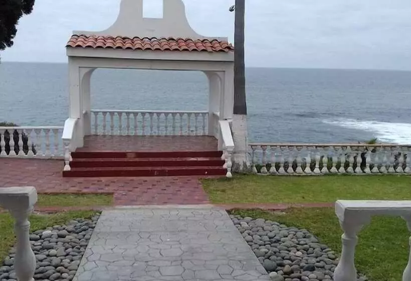 Hotelli Calafia Rosarito