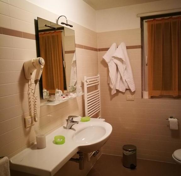 בית מלון כפרי Capri