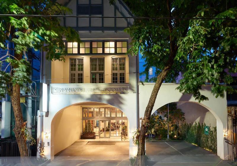 Kokoon Hotel Surabaya