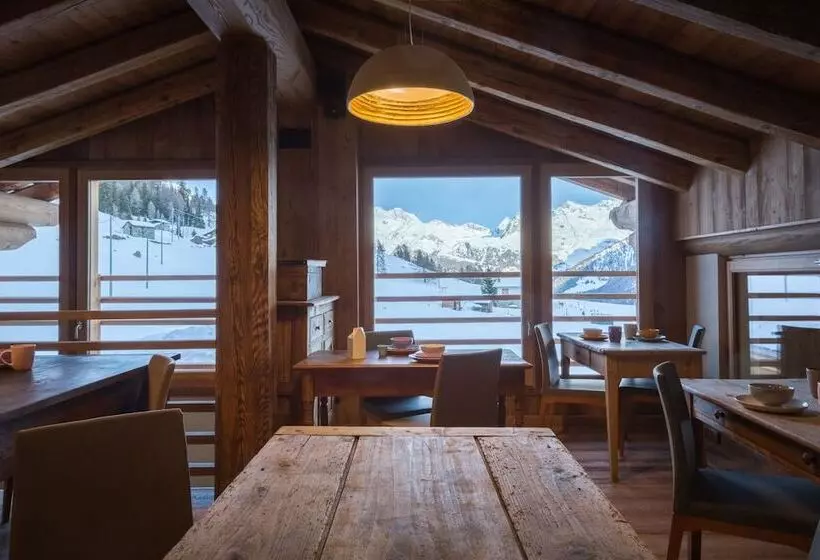 ホテル Lavarets Chambres D’hôtes