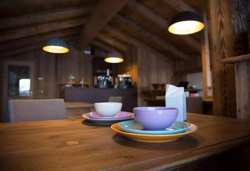 ホテル Lavarets Chambres D’hôtes
