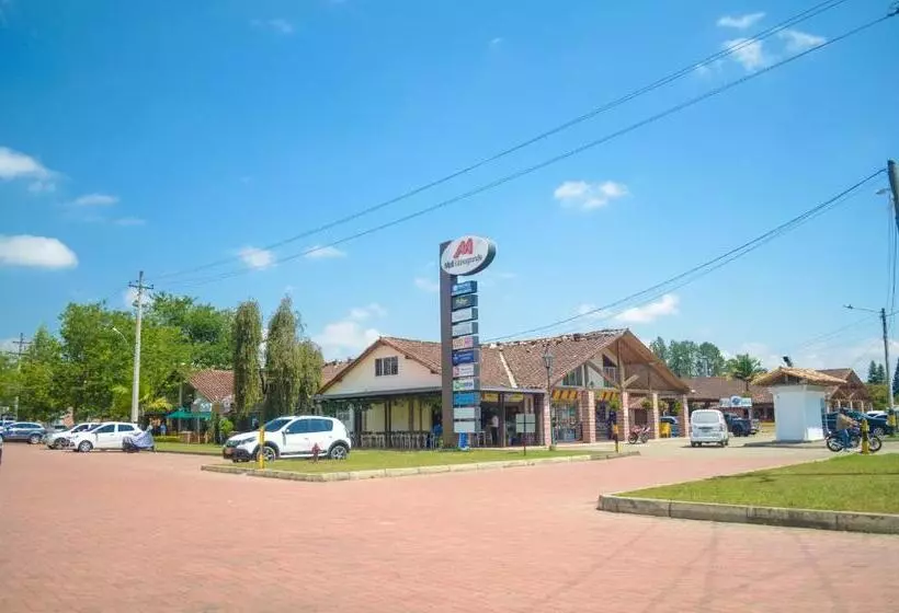 Hotelli Llanogrande Airport