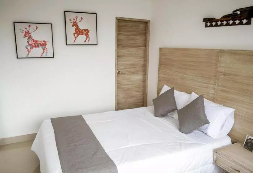 Hotelli Llanogrande Airport