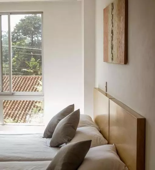 Hotelli Llanogrande Airport