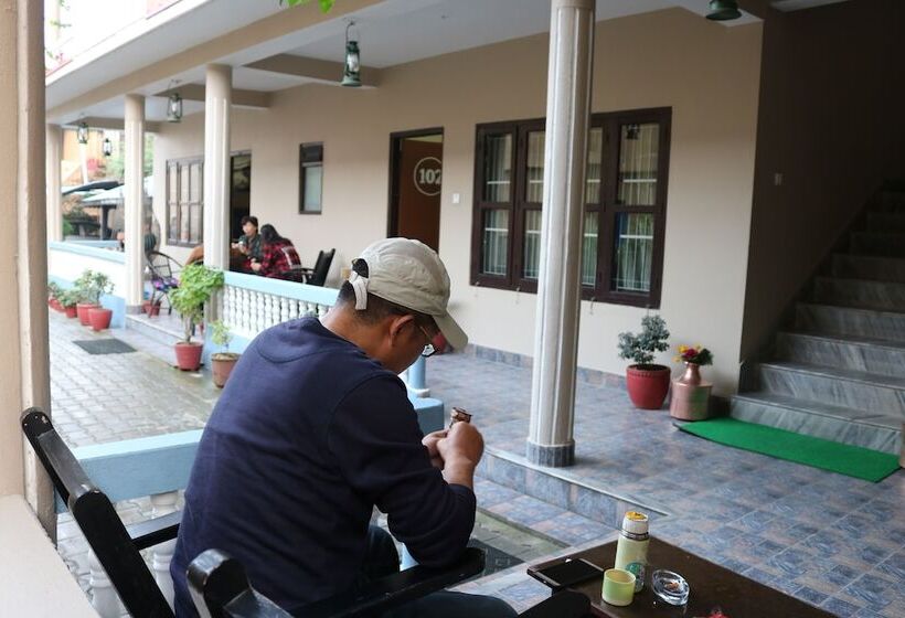 هتل Peacock   A Family Run