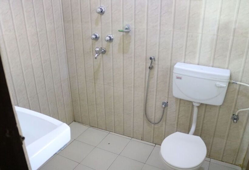 هتل Peacock   A Family Run