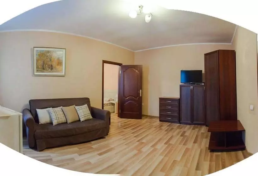 Hotel Podolyanka
