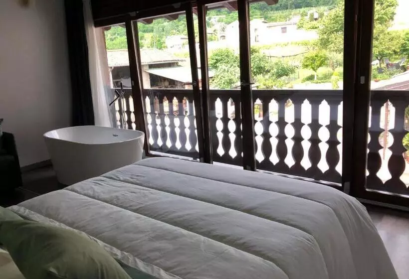 La Terrazza Sulle Vigne B&b