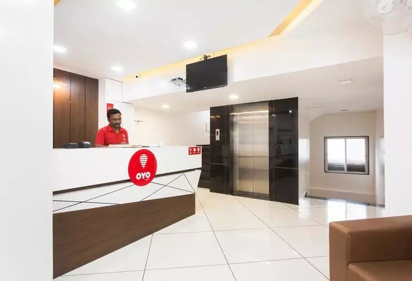 Oyo 10352 Hotel Vishwas