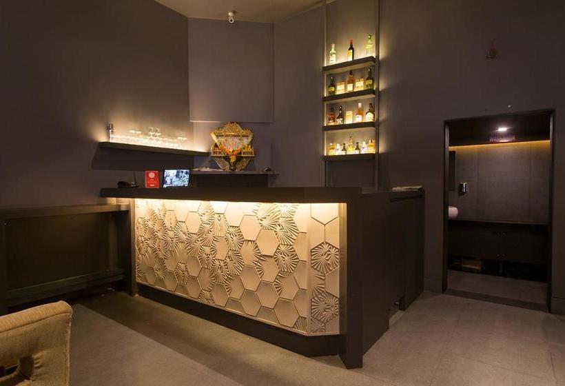 Fotos del hotel Oyo 10352 Hotel Vishwas:  4