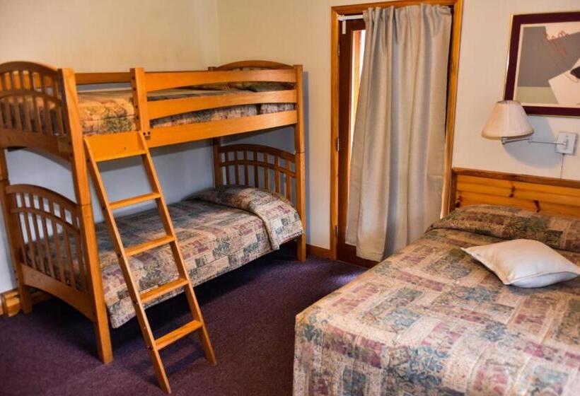 אתר נופש Xenia Lodge