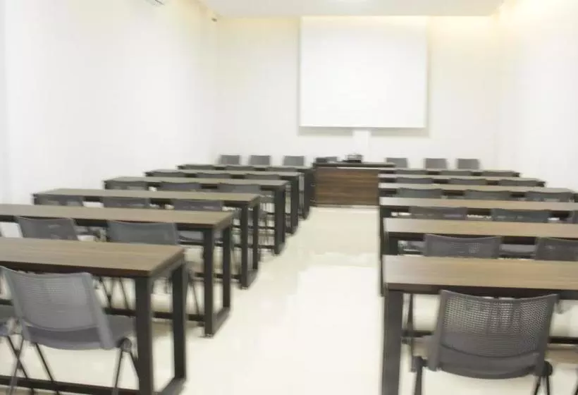 Terrass Hotel Zamora