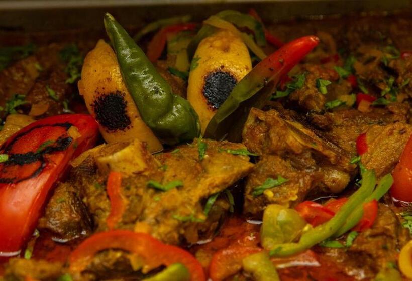 ホテル Maysan Al Maqam