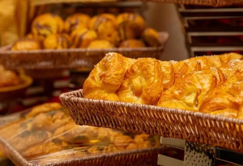 ホテル Maysan Al Maqam