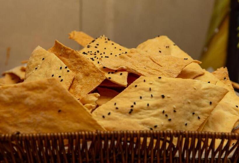 ホテル Maysan Al Maqam