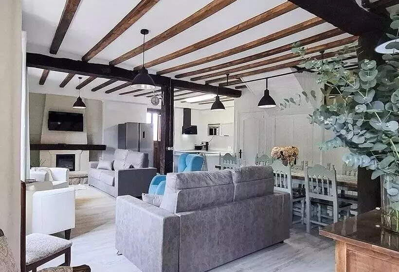 Casa Entrepe?as 3000