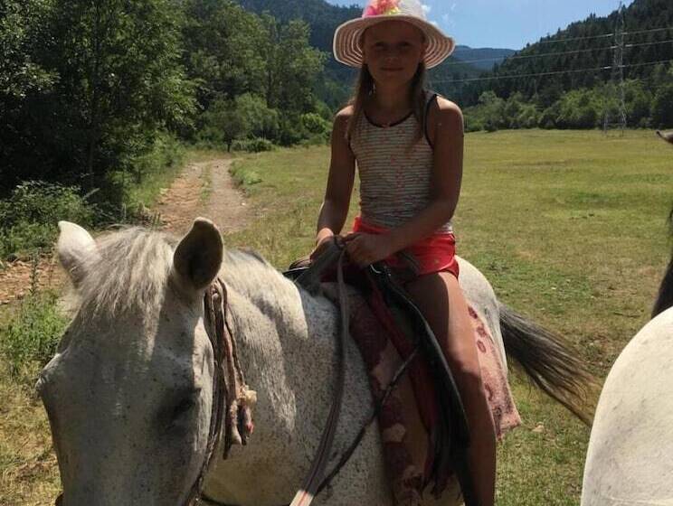 교외 호텔 Farma Sotira