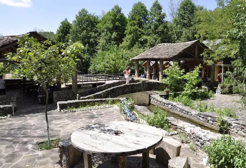 Maaseutuhotelli Farma Sotira