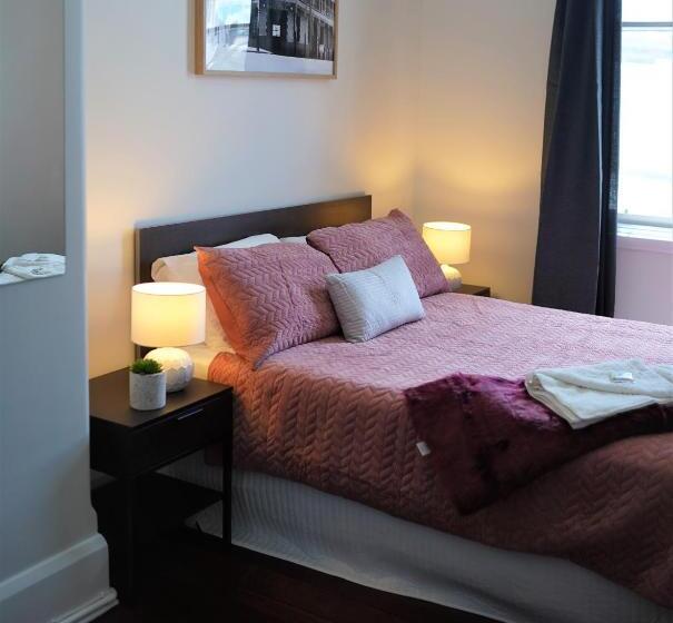 호텔 The Beaconsfield