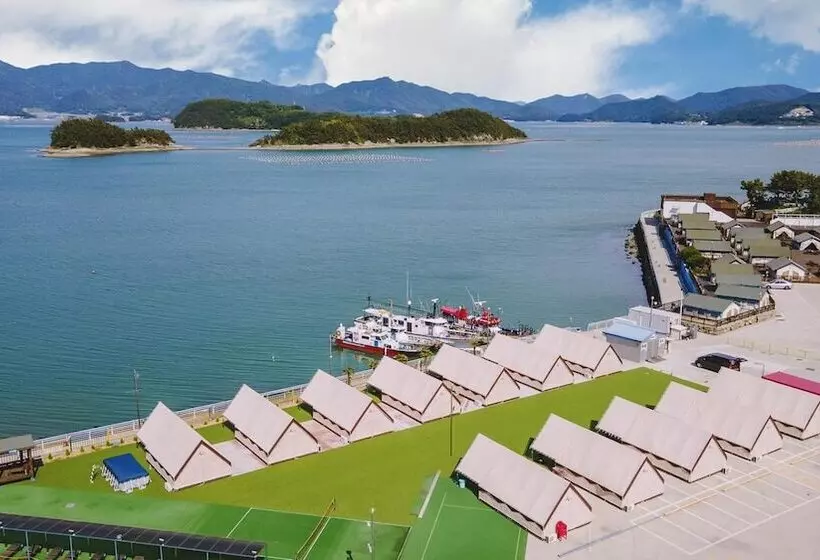 Goseong Bluebeach Pension&glamping