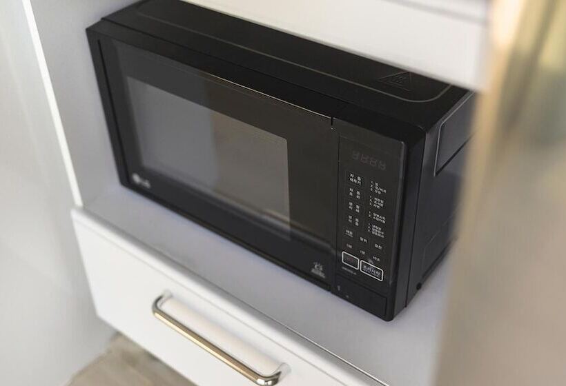 Goseong Bluebeach Pension&glamping