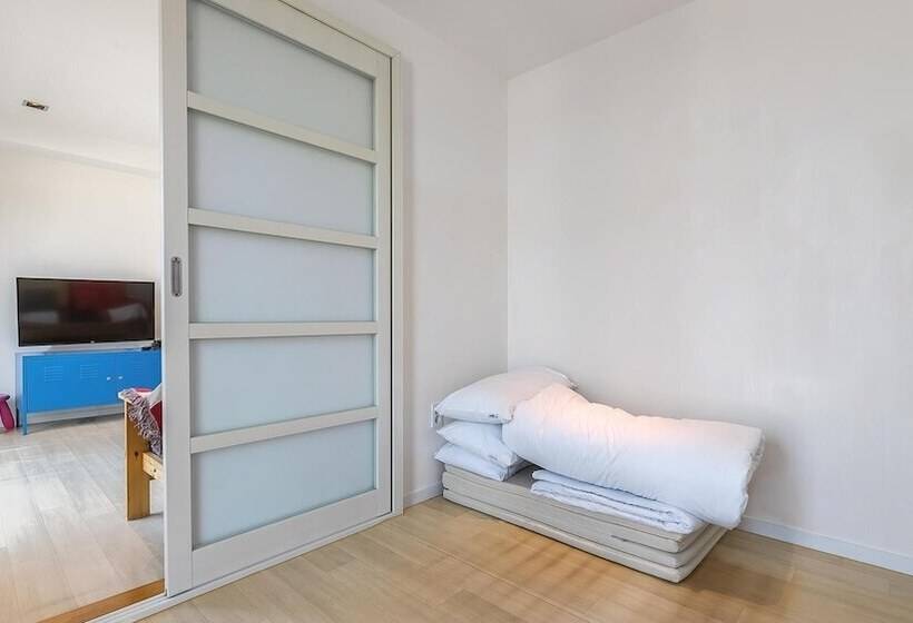 Goseong Bluebeach Pension&glamping