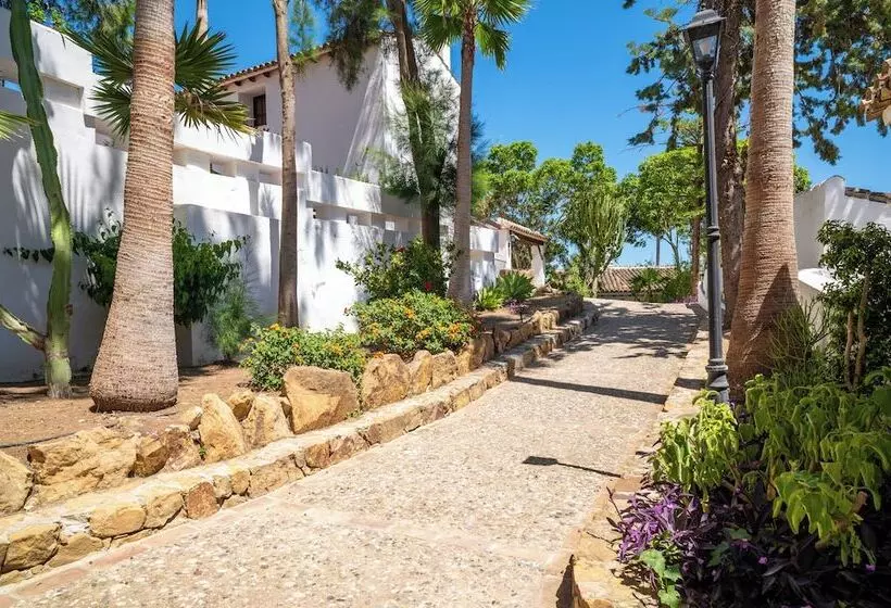 Hotelli Málaga Sierra de Las Nieves by Real Spain
