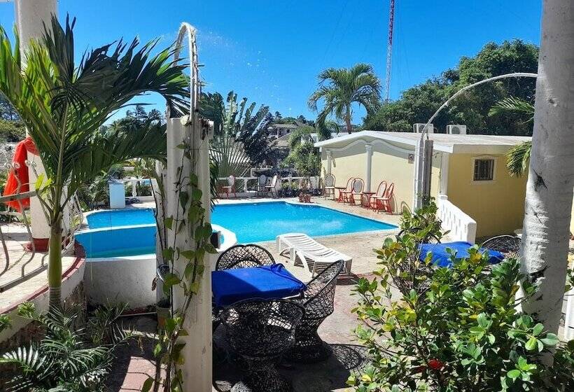 هتل Club Tropical De Los Santos