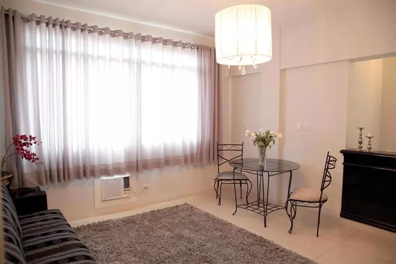 Hotelli Jales Center