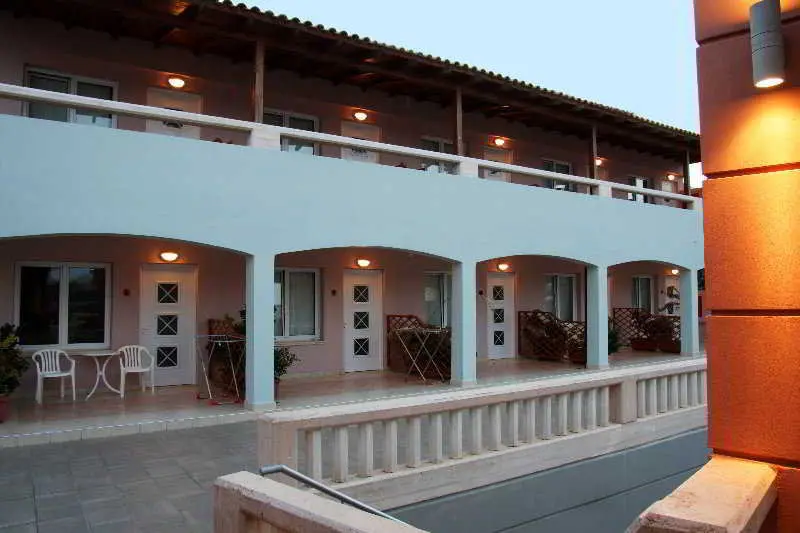 ホテル Anatoli Apartments