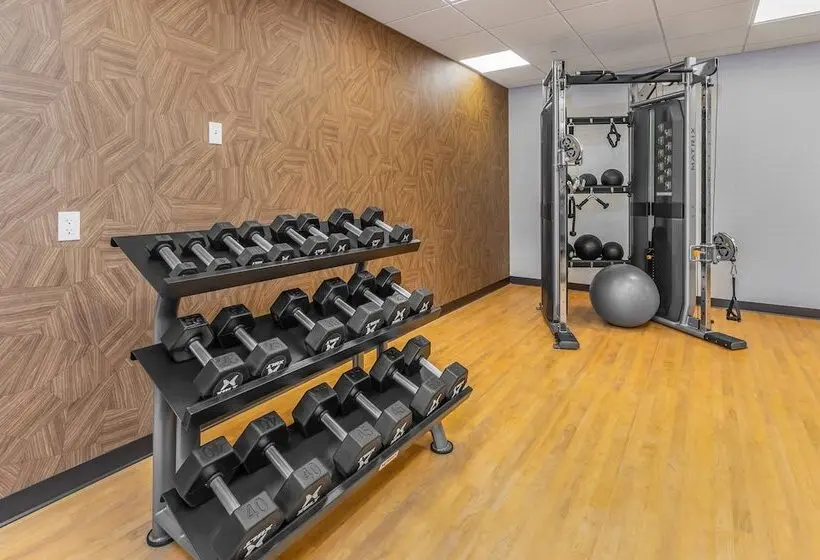 ホテル Comfort Inn & Suites Bradford
