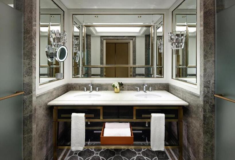 Lotte Hotel Seoul Executive Tower