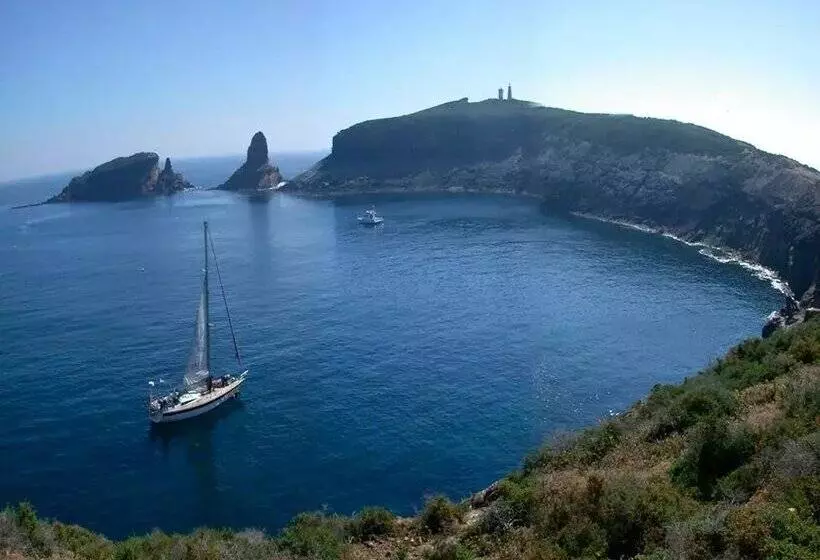 Apartamentos Yolimar Oropesa 3000