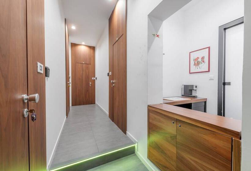 住宿加早餐  Starlight Luxury Suites