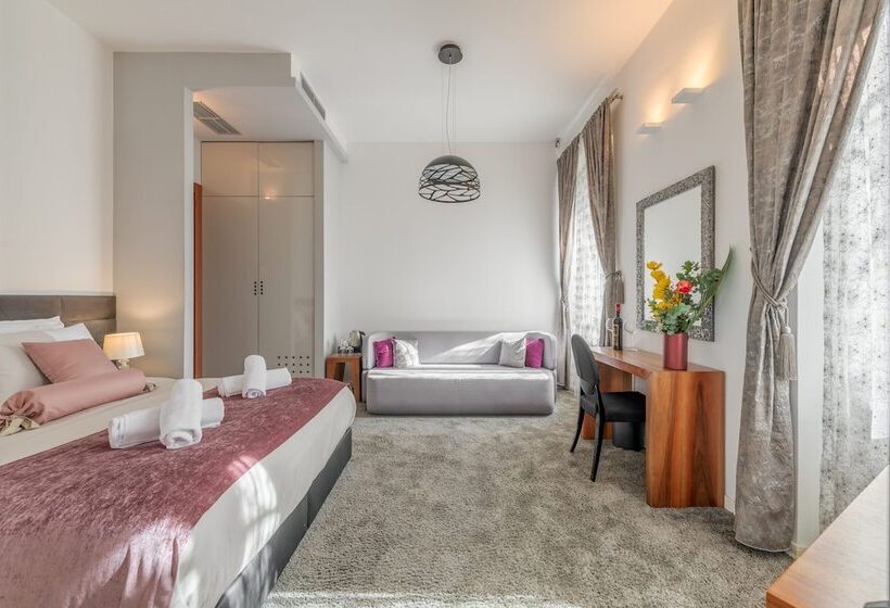 住宿加早餐  Starlight Luxury Suites