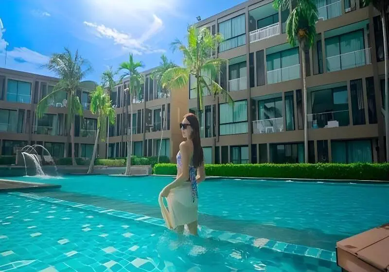 ホテル Panwa Beach Side Beachfront