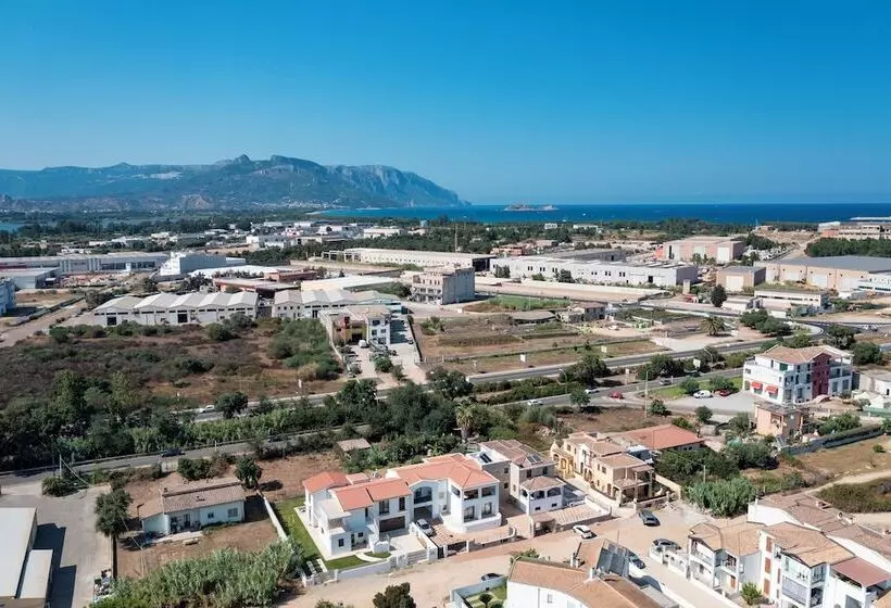 Majatalo Arbatax Sa Omu Bianca