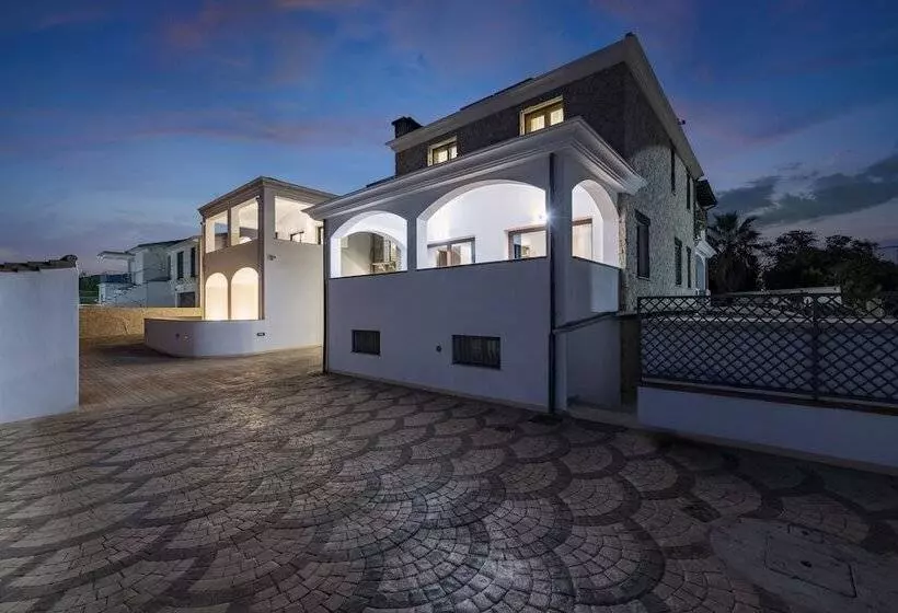 Majatalo Arbatax Sa Omu Bianca