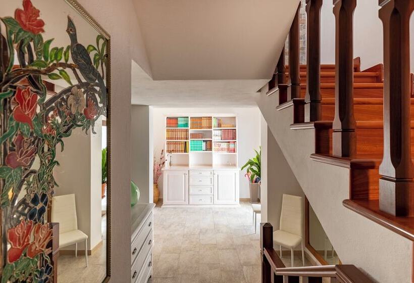 بنسيون Arbatax Sa Omu Bianca