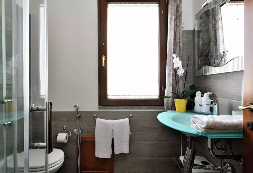 Majatalo Arbatax Sa Omu Bianca